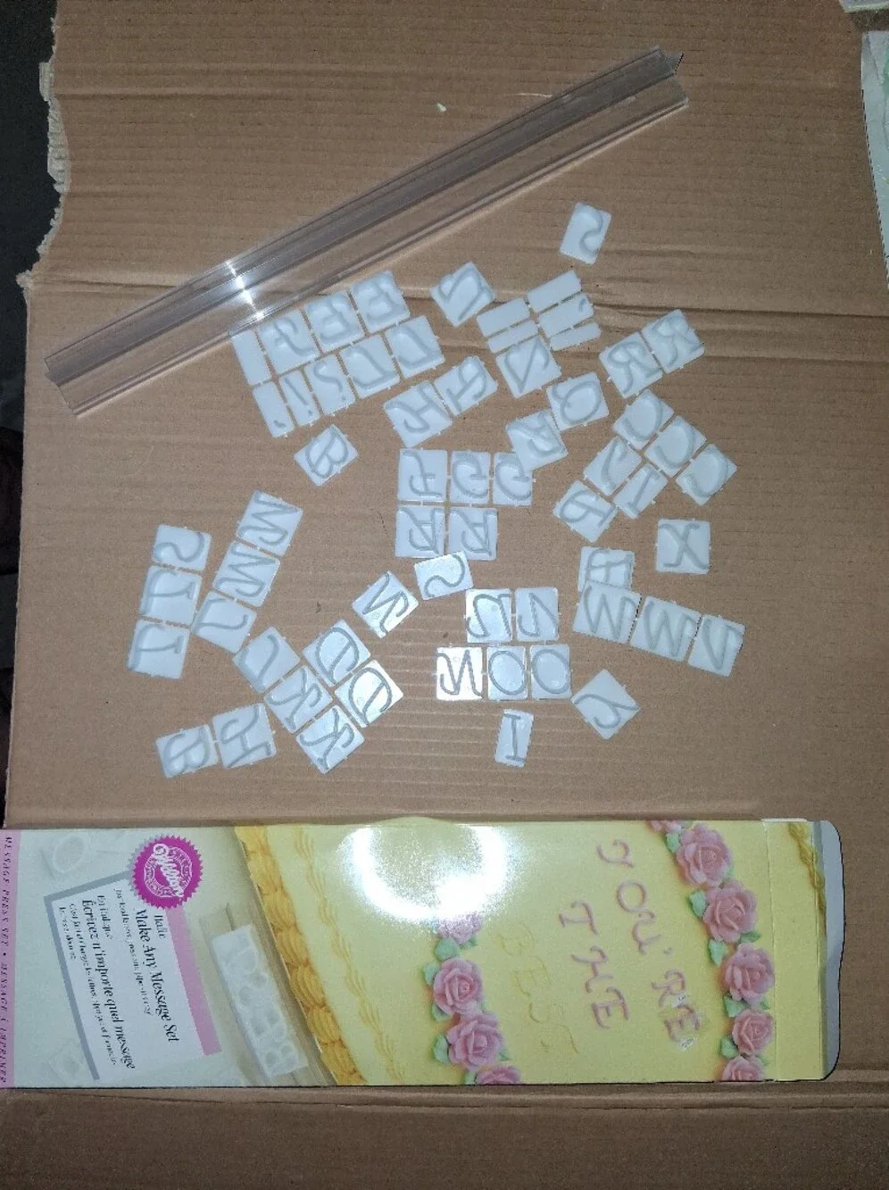 Wilton Beautiful Gum Paste Flowers Set Plus Various Othe Cake Supplies,